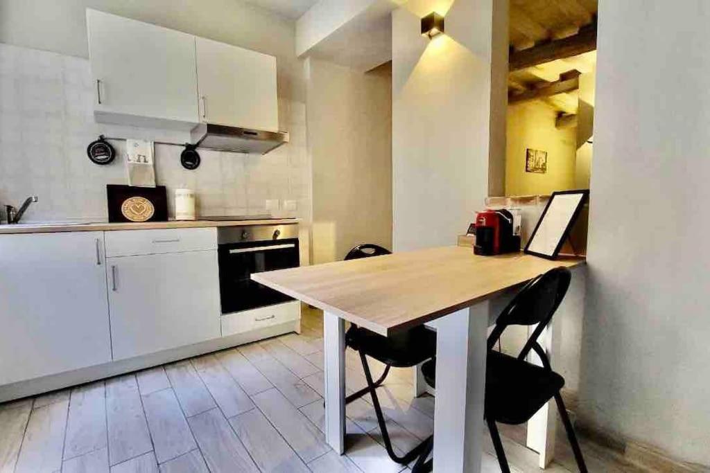 Ferienwohnung " In Centro Da Marghe" By Revenue House Parma Exterior foto